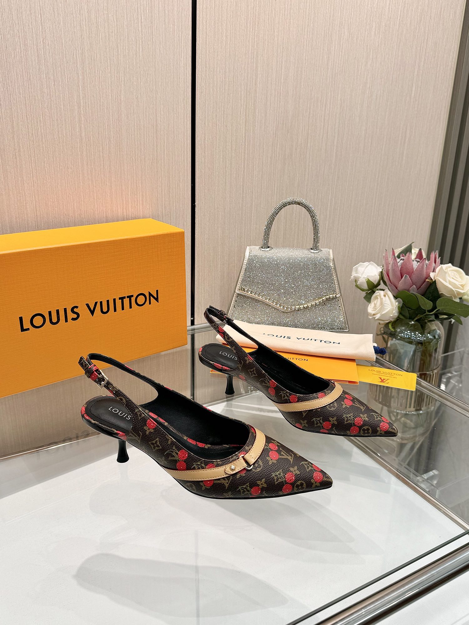 Women's high heels